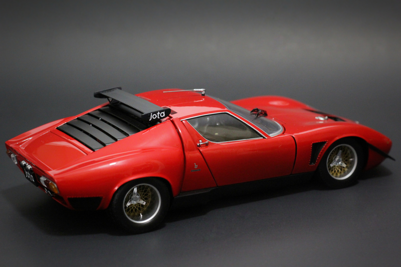 Illustration for article titled Engine Week: 12 Cylinders - Miura Jota SVR